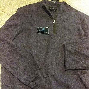 Mans Sweater. NWT. Military color. Great sweater
